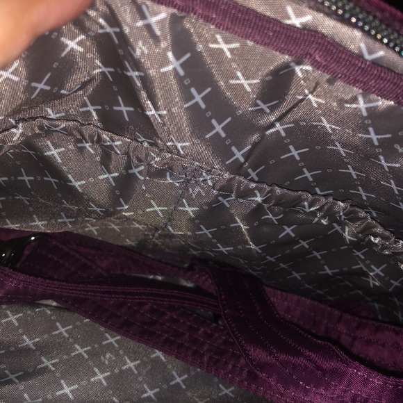 🌹🌹LUG Rumba  Shimmery Wine Satin Crossbody Bag🌹🌹 - Picture 3 of 7